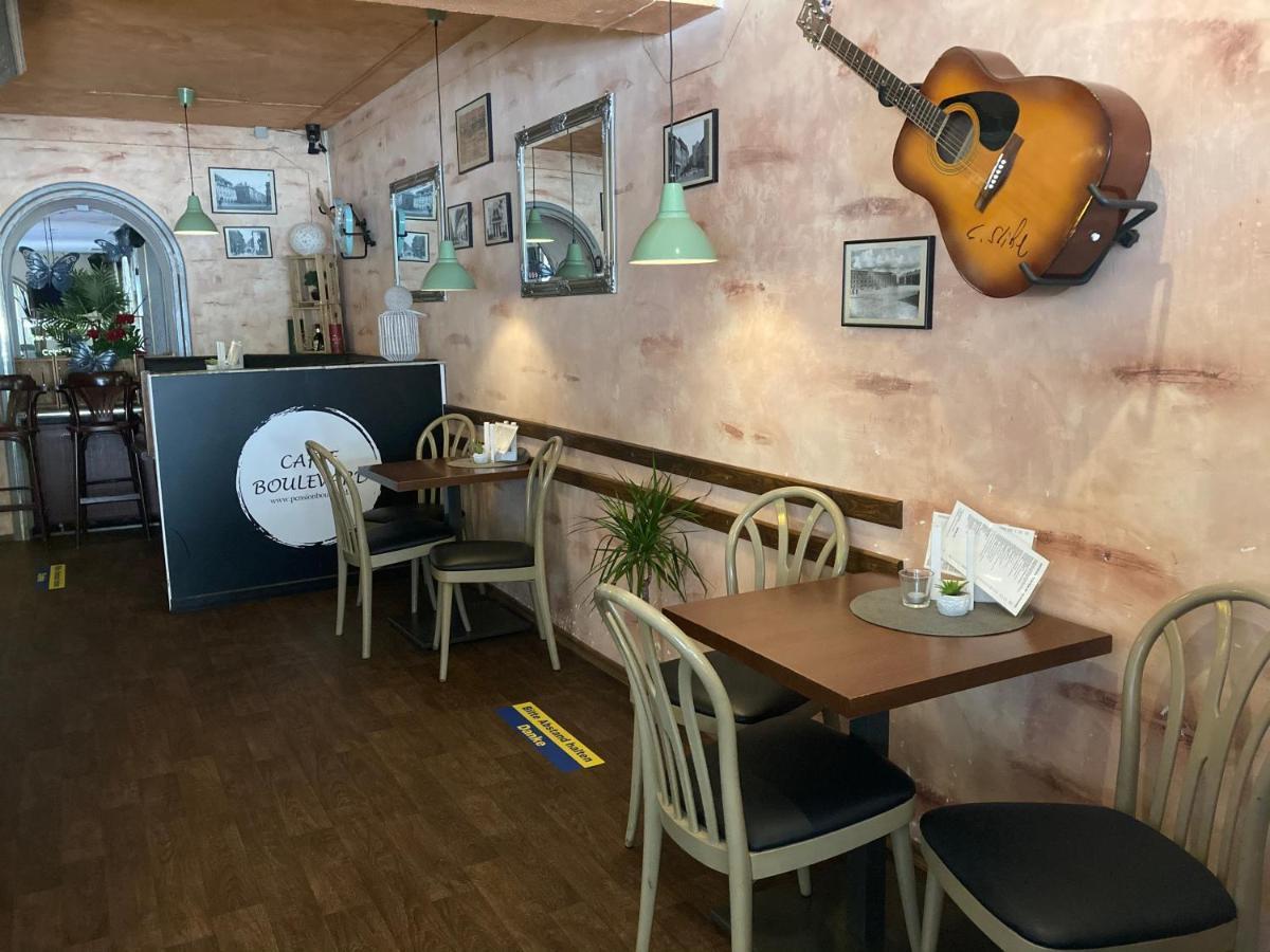 Caffe Boulevard Penzion Waldsassen Esterno foto